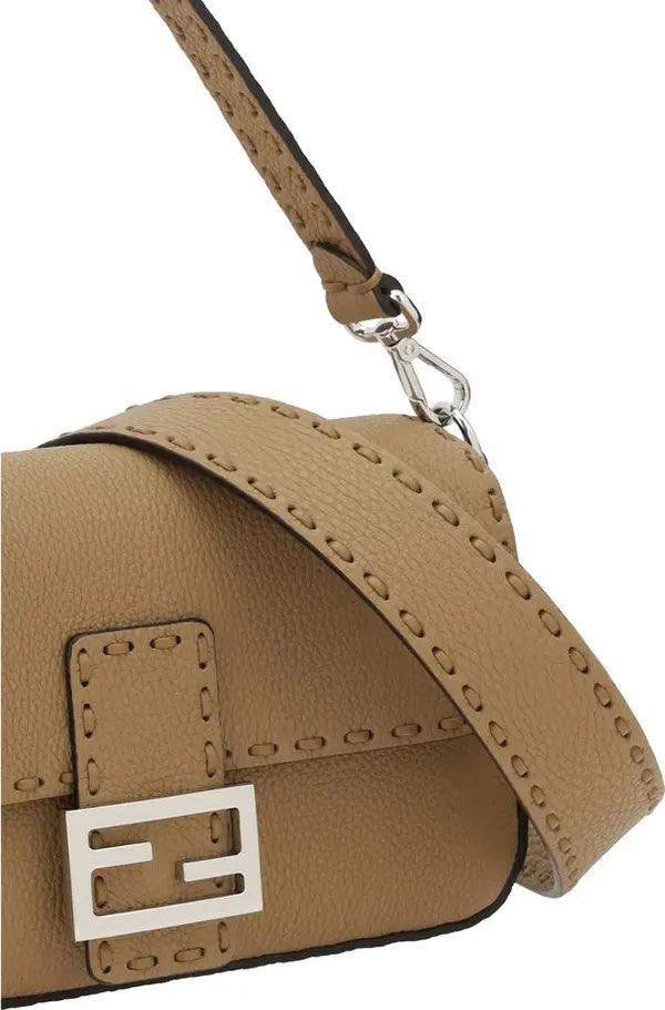 BAGUETTE SHOULDER BAG