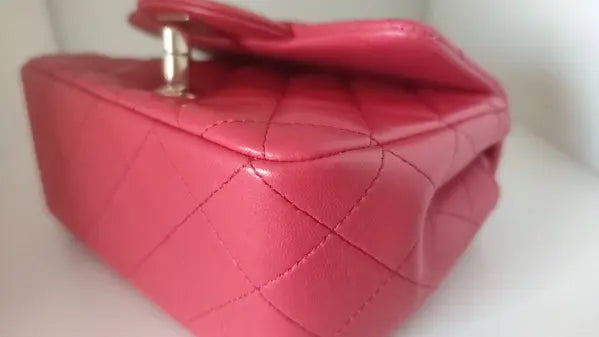 PINK MATELASSE CHAIN SHOULDER LAMBSKIN PURSE MINI