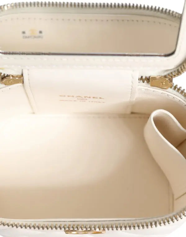 WHITE MATELASSE LAMBSKIN GOLD CHAIN SHOULDER VANITY MIRROR